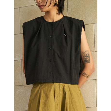 【YENN】SLEEVELESS SHIRT