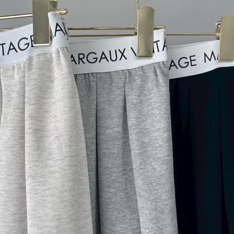 【最終価格】MARGAUX VINTAGE ロゴウエストゴムタックパンツ　新品 MARGAUX VINTAGE】ロゴウエストゴムタックパンツ | selectshop