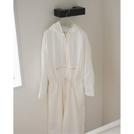 【anuke】Nylon Zip Combinaison