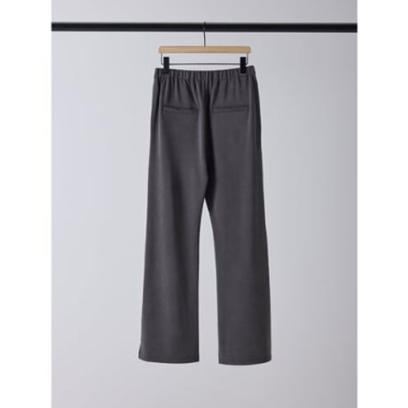 【YENN】 SIDE SLIT SLACKS　納期：2026年2月上旬～3月上旬