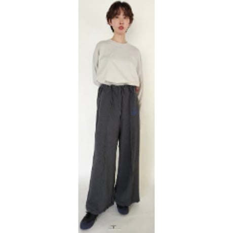 【Boutique Ordinary】Pin-Tuck Wide Sweatpants