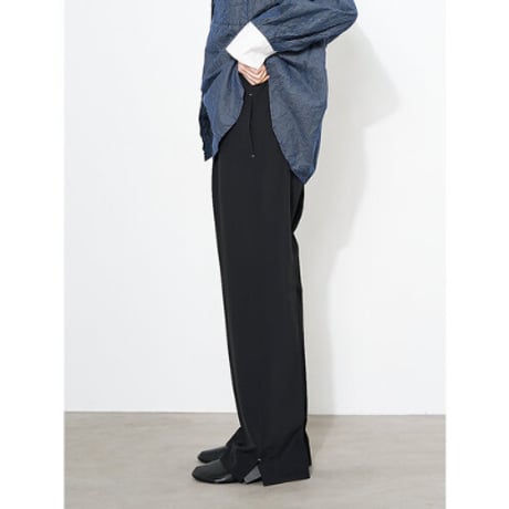 【YENN】SIDE SLIT SLACKS※納期9/上〜9/中