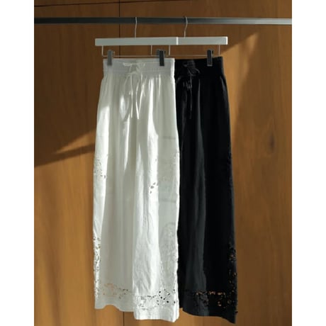 再販【ànuke】Cutwork Lace Pants