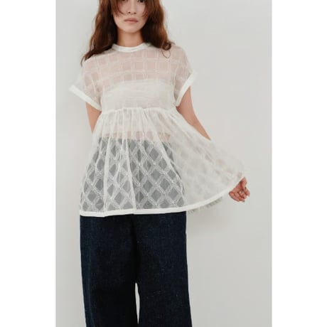 【Hella】embroidery check sheer top　※納期4月中旬〜5月中旬
