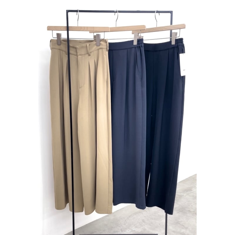 再販✨【CLOCHE】ツータックパンツ | selectshop kusukusu