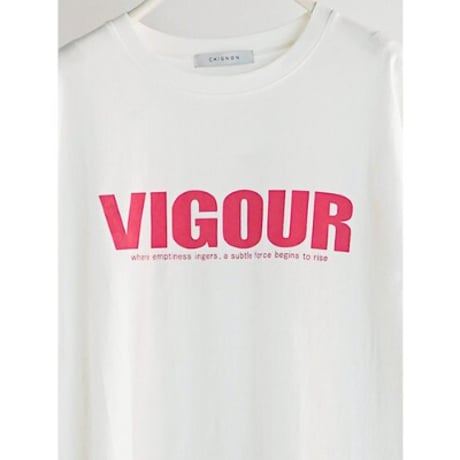 【CHIGNON】”VIGOUR”ﾌﾟﾘﾝﾄTee