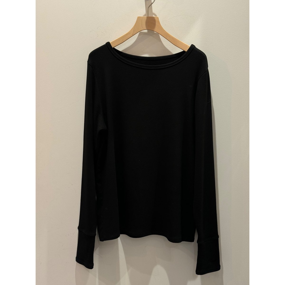 再販✨限定カラー登場✨【Anna Kerry】WARM LONG SLEEVE Tshirt 再販✨限定カラー登場✨【Anna Kerry】WARM LONG SLEEVE Tshirt