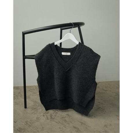 【ànuke】Vneck Lock Knitvest　※10月中旬～11月上旬頃 発送予定