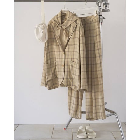 【anuke】Check Daubletuck Pants