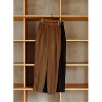 【Hella】Pintuck Tapered Pants