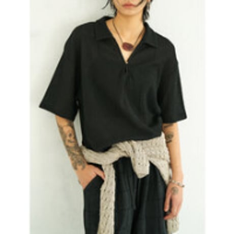 【YENN】KEY NECK BLOUSE