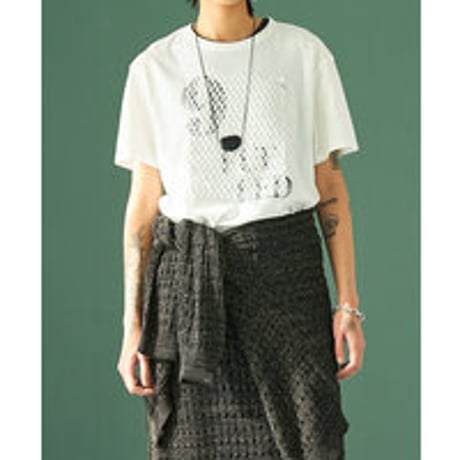 【YENN】LACE FRAME LOGO TEE