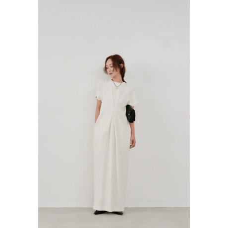 【Hella】front tuck cocoon dress　※納期3月中旬〜4月中旬