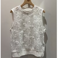 【CLOCHE】フラワーメッシュベスト