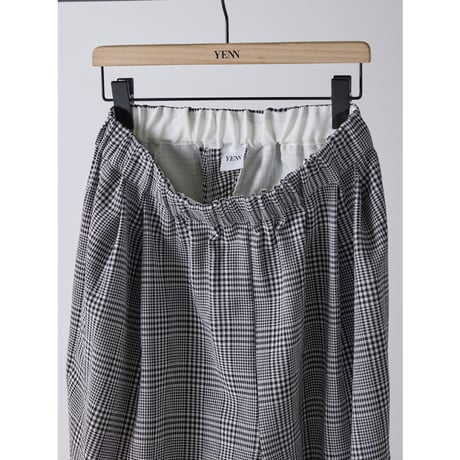 【YENN】 PLAID TUCK EASY PT