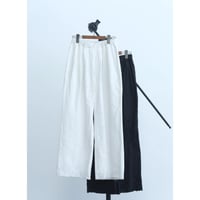 【Hella】embroidery easy pants　※納期5月中旬〜6月中旬