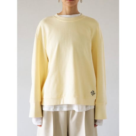 【YENN】WIDE CUFF SWEATSHIRT