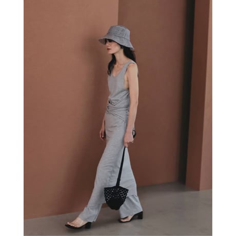 【anuke】Sleeveless Cut Onepiece　※納期3月上旬～4月上旬