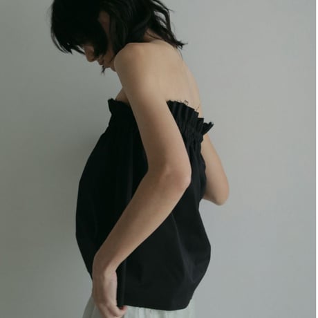【anuke】Cutoff Bare Tops 　※納期5月上旬〜6月上旬
