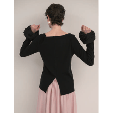 【Mewl】 ｼｭｼｭｽﾘｰﾌﾞTOPS