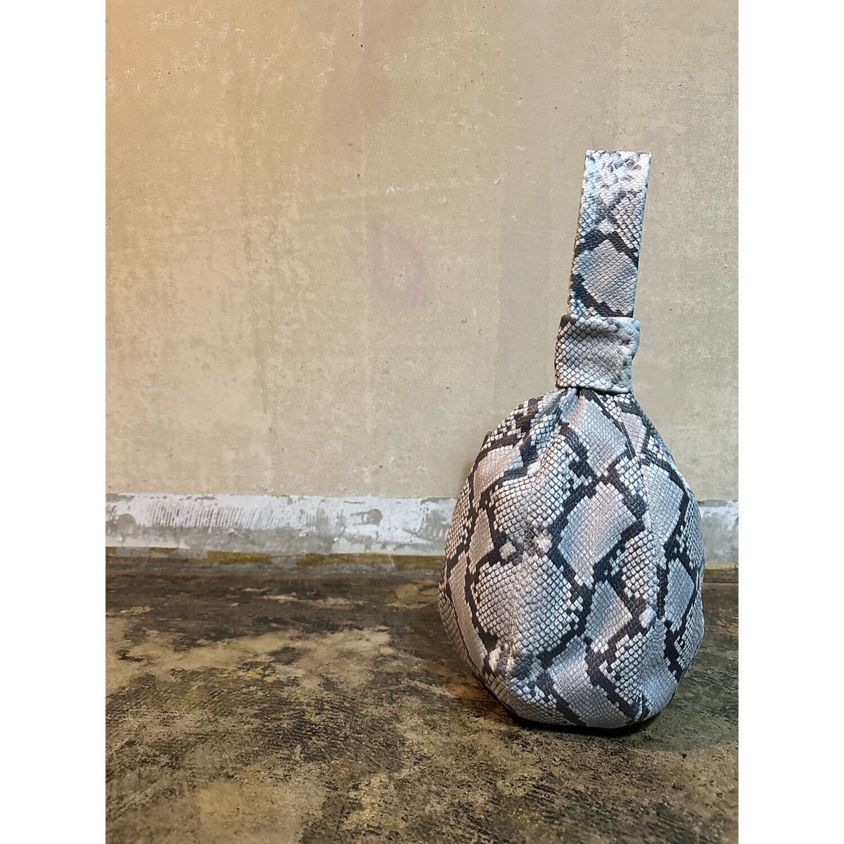 M.U.L.】CANDY CLUTCH | selectshop kusukusu