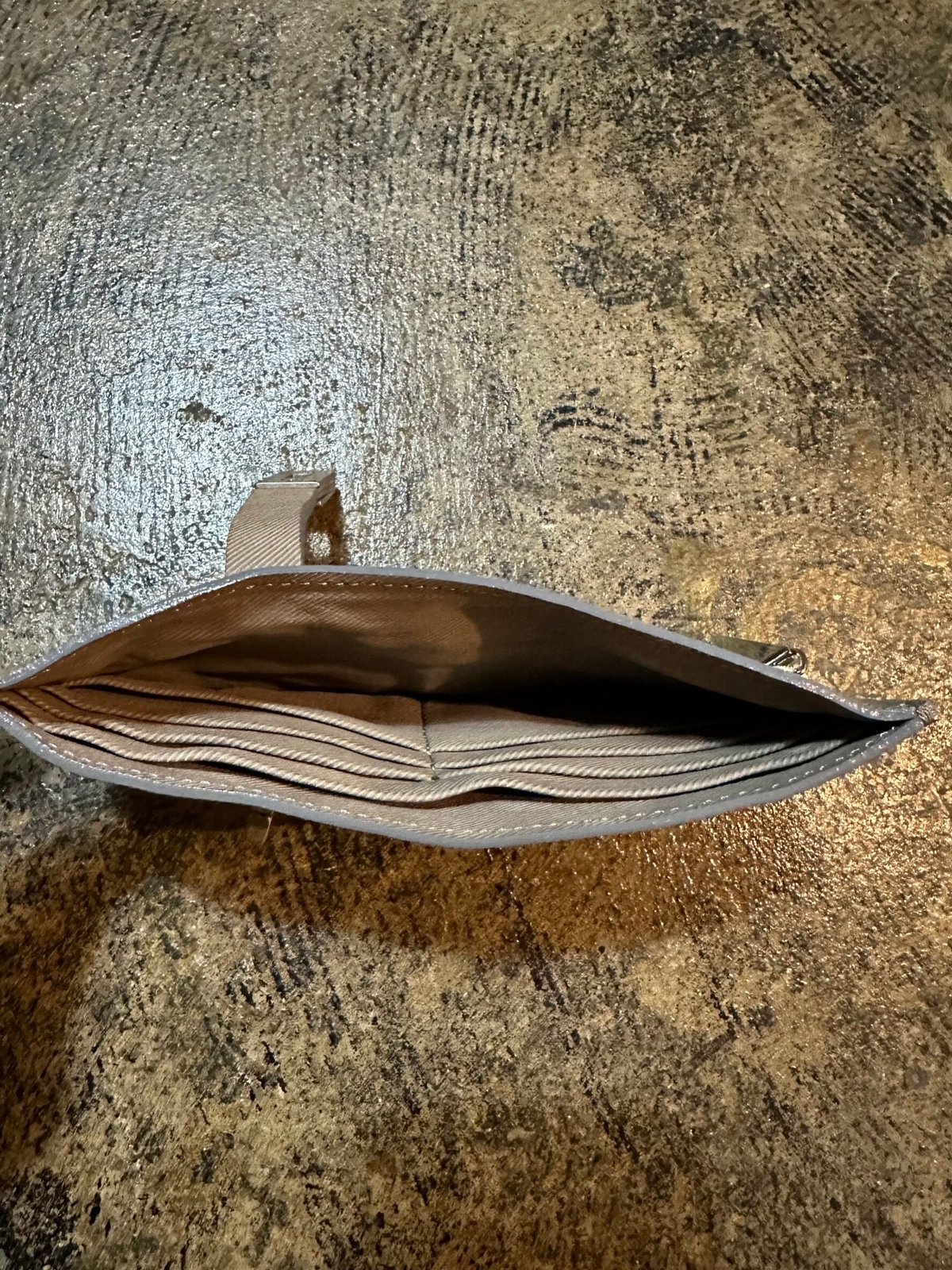 M.U.L エムユーエルフラットロングウォレットホワイトヌバック【新品】