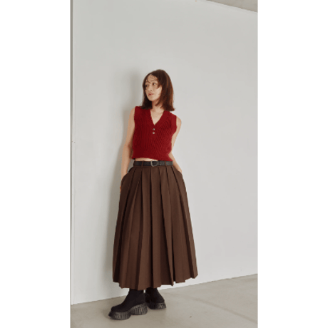 【Hella】Cropped Rib Knit Vest　※納期9月上旬～10月上旬
