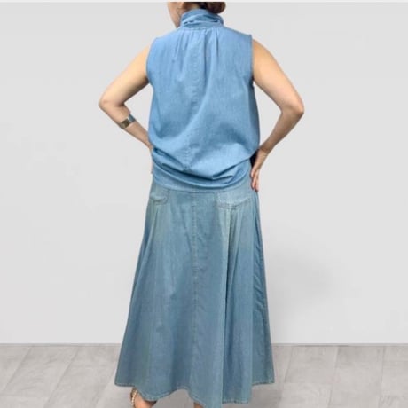 【QTUME】ボウタイスリーブレスブラウス