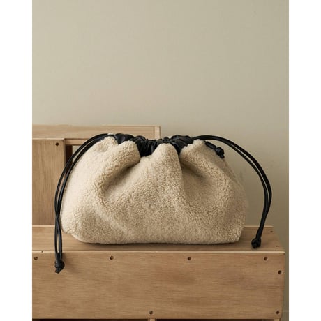 【anuke】Reversible Boa Bag　※納期9月中旬～10月中旬