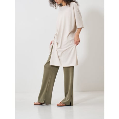 【YENN】 TWIST TUNIC TEE　納期：2026年2月上旬～3月上旬