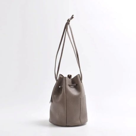 【blancle】S.LEATHER QUILTED DRAWSTRING BAG　bc1220