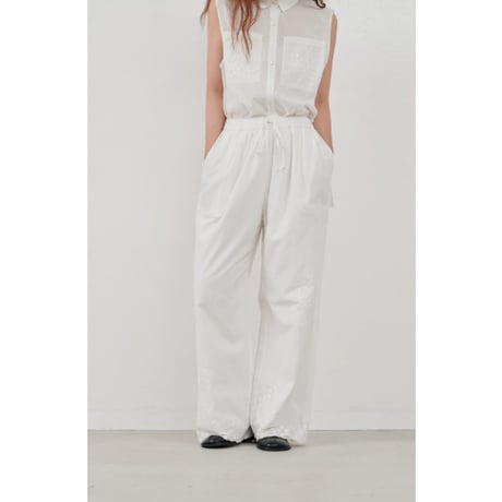 【Hella】embroidery easy pants　※納期5月中旬〜6月中旬