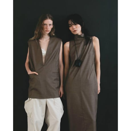 【anuke】Keyneck Over Vest　※納期3月下旬～4月下旬
