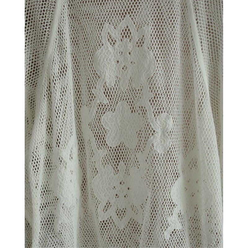 トップス Embroidery Mesh Tops anuke 楽天市場】【予約】anuke アンヌーク Embroidery Mesh Tops 24