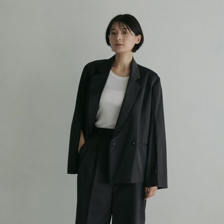 【anuke】Satin Slit Jacket　※納期2月下旬〜3月下旬
