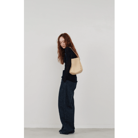 【Hella】flocky tulle top　※納期2月中旬〜3月中旬