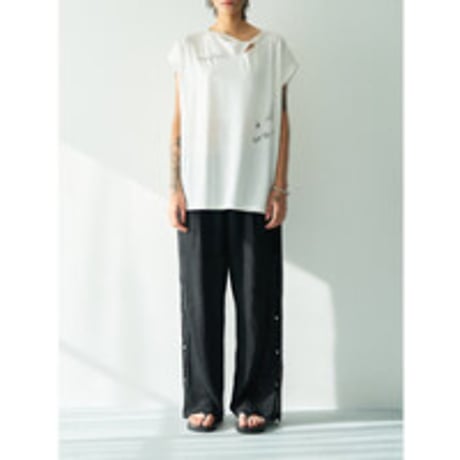 【YENN】TWIST PRINT TEE