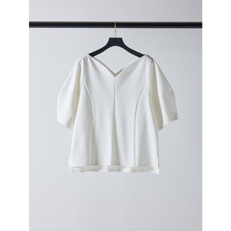 【Mewl】ﾊｰﾄｶｯﾄﾎﾟﾝﾁTOPS