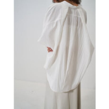 【YENN】 ROUND FORM SHIRT