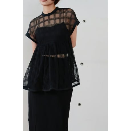 【Hella】embroidery check sheer top　※納期4月中旬〜5月中旬