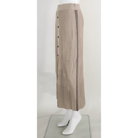 【Boutique Ordinary】Button-Slit Knit Skirt