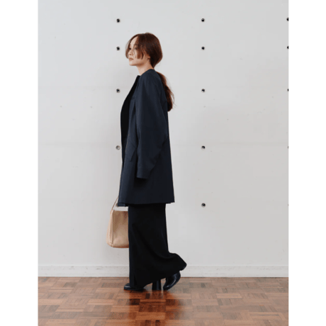 【Hella】sheltering dry half coat　※納期2月中旬〜3月中旬
