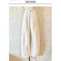 【L'ours Polaire et Bleu】ホワイトカーブデニム
