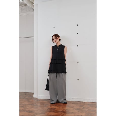 【Hella】double tuck wide pants　※納期2月中旬〜3月中旬