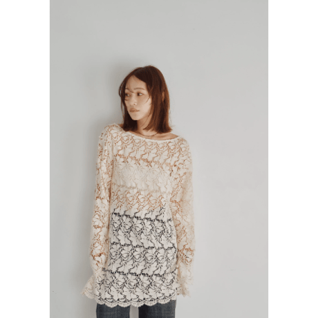 【Hella】Scalloped Lace Top　※納期9月上旬～10月上旬