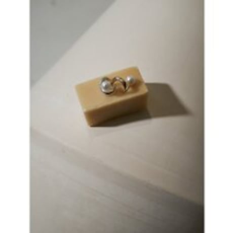 【CHIGNON】 ﾌｨｯﾄﾗｳﾝﾄﾞCｲﾔｶﾌ