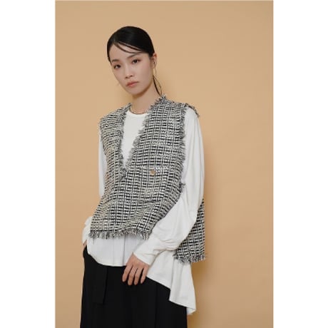 新作 30%off★CYAN TOKYO ヴィーガンレザーバルーンギャザーベスト ヴィーガンレザーバルーンギャザーベスト – FRUNQAVAN ONLINE STORE