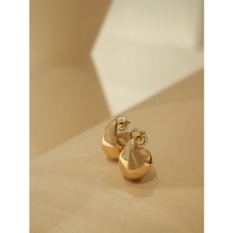 【CHIGNON】ﾎﾞﾘｭｰﾑﾄﾞﾛｯﾌﾟﾋﾟｱｽ