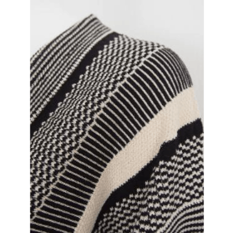 【Boutique Ordinary】Jacquard Knit V-Neck Cardigan