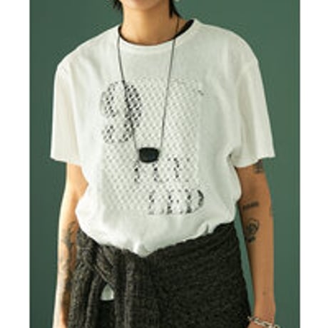 【YENN】LACE FRAME LOGO TEE
